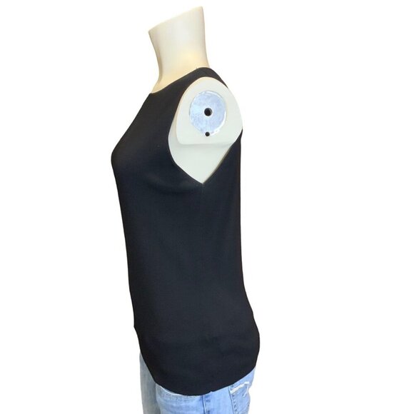 Hannah Career Women's size large classic black sleeveless top - Picture 2 of 8